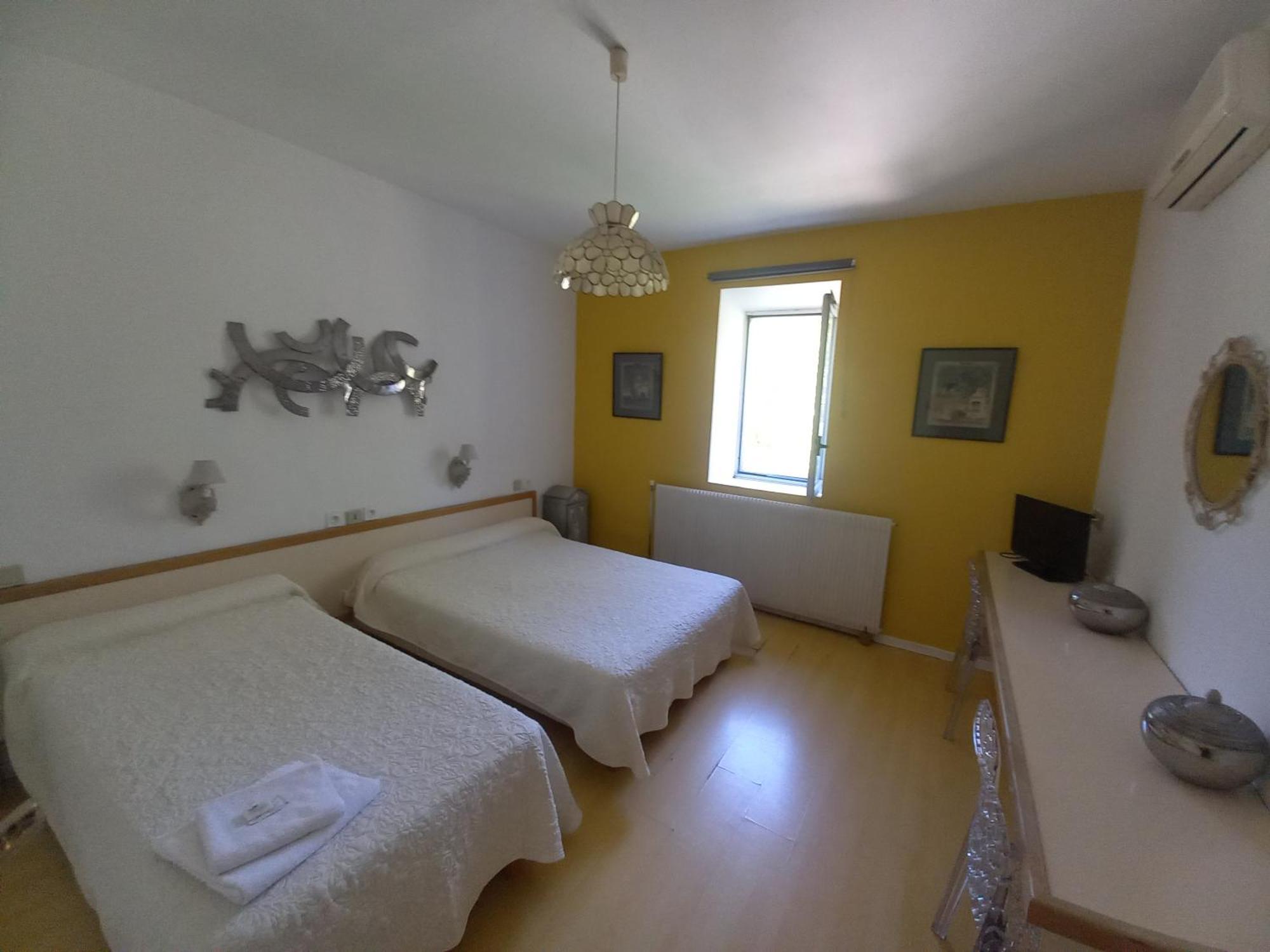 Hotel Acapulco Montpellier Eksteriør bilde