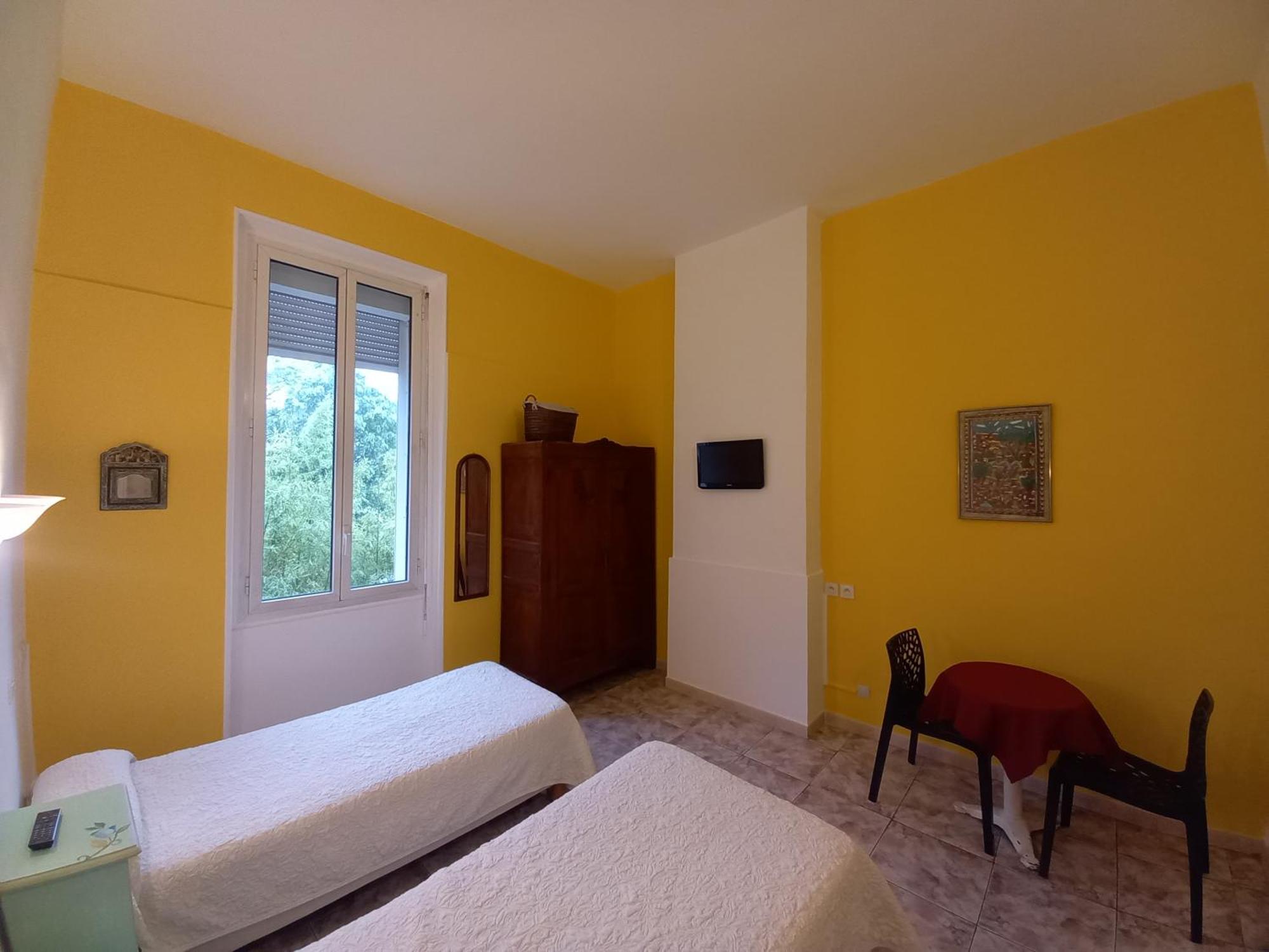 Hotel Acapulco Montpellier Eksteriør bilde