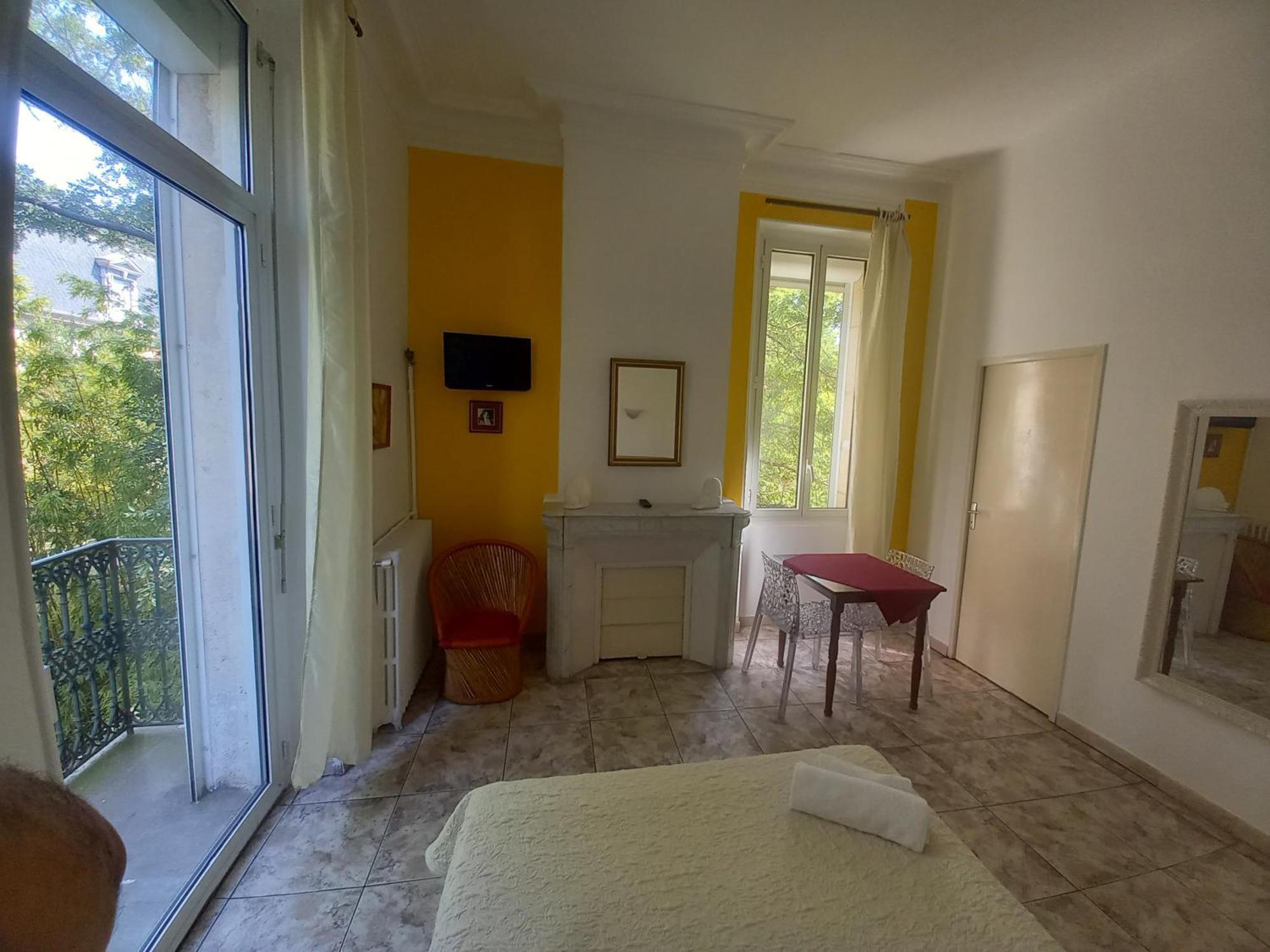 Hotel Acapulco Montpellier Eksteriør bilde