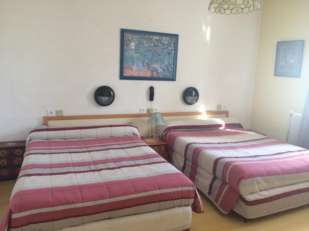 Hotel Acapulco Montpellier Eksteriør bilde
